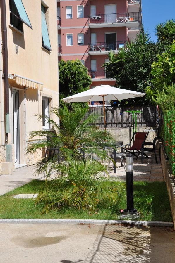 Via Battisti 231 1 Apartment Pietra Ligure Exterior photo